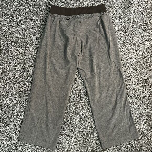 ATHLETA Gray Allegro Capri Jogger Pants - Picture 6 of 8